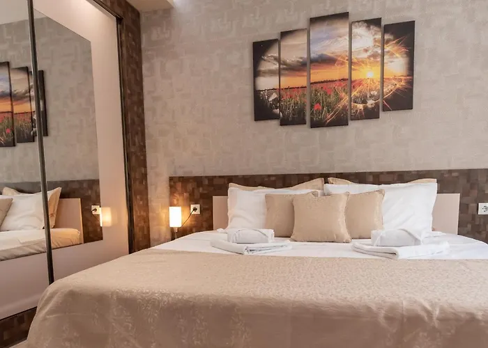 Central-lux Apartment